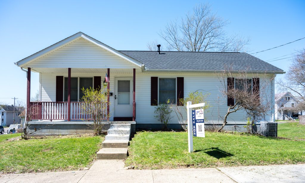 411 Gilmore Ave NW, Canton OH 44703 – Under Contract