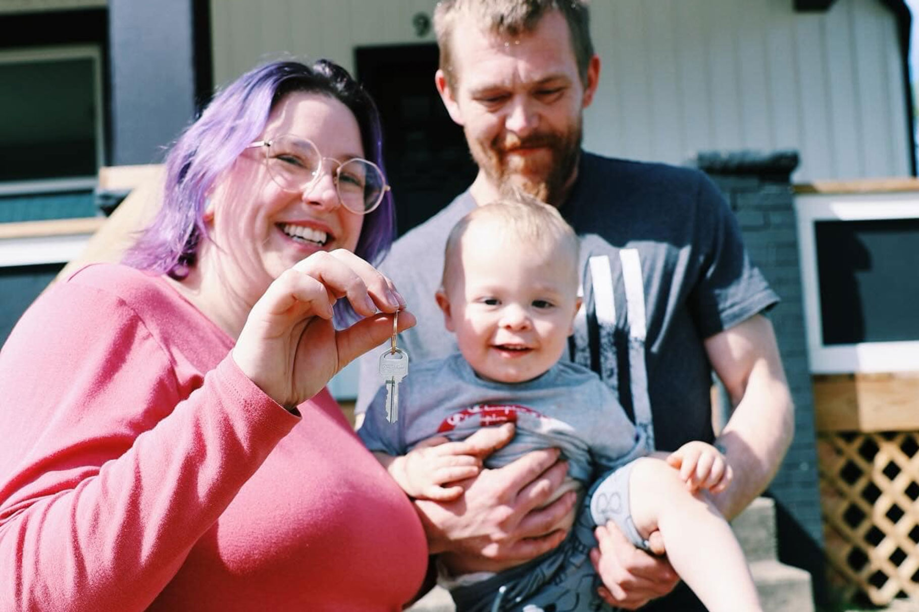 Home counselor meeting one-on-one with a client to discuss housing goals